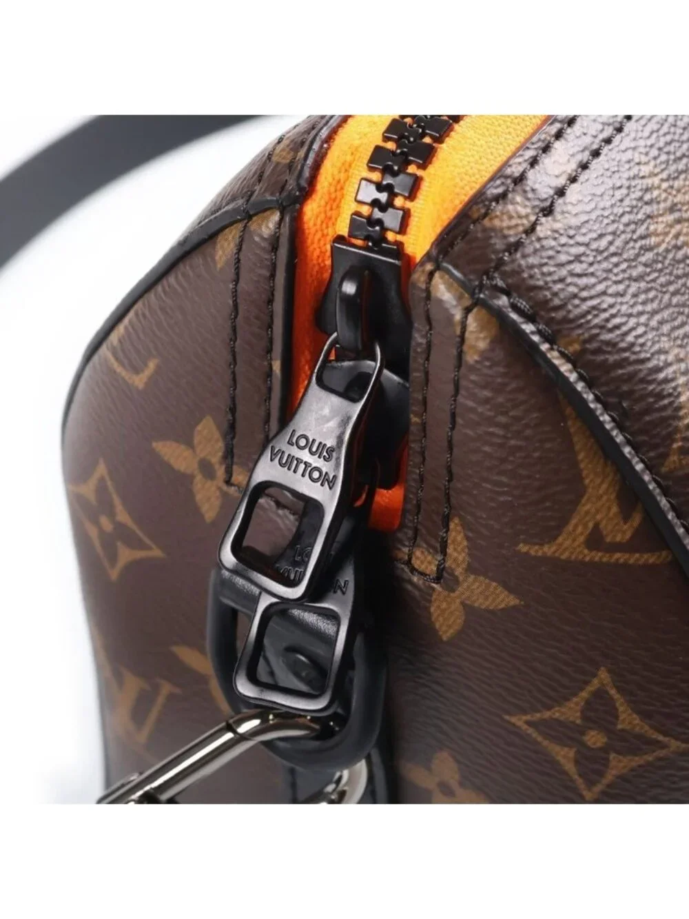 Louis Vuitton LV Lens City Keepall Shoulder Bag Leather Monogram